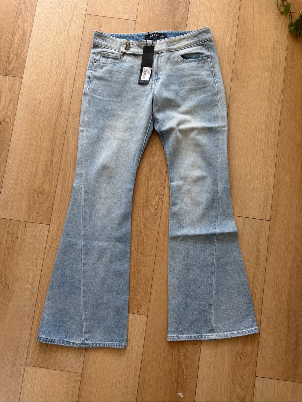 LIONESS Hilton low rise jean - Size US S/AU 8